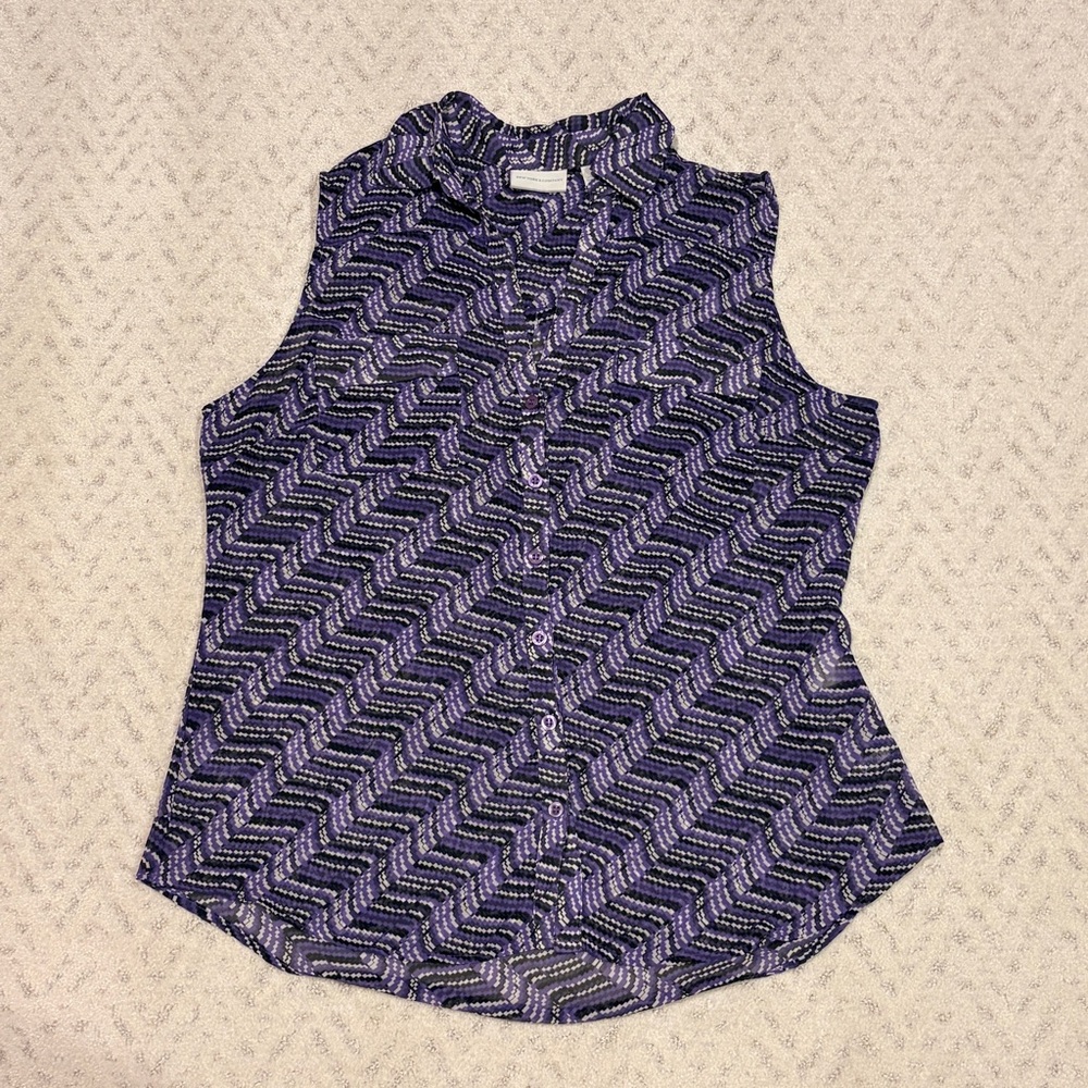 New York Company Sheer Sleeveless Button Down Blouse Size Large Purple Layering
